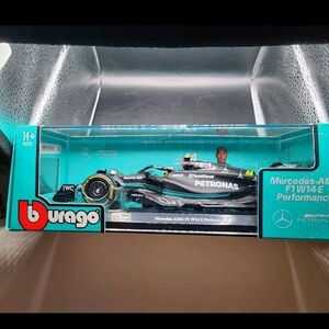 Burago Mercedes-AMG F1 W14 E Performance Model Car